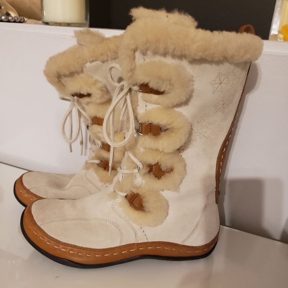 NorthFace Primaloft 200 Insulation Suede Leather Trim Floral Fur Lace Up W9 NWOT - Picture 1 of 12